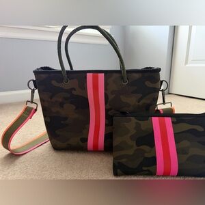 HAUTE SHORE Camouflage Tote with Pink Stripes